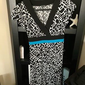 Knee length women’s medium size dress